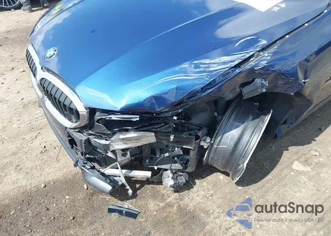 2021 BMW 330I z USA, uszkodzony, nr VIN 3MW5R1J04M8C05216